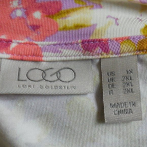 LOGO Lori Goldstein 1X Tunic Top Multicolor Floral V-neck - Picture 4 of 4